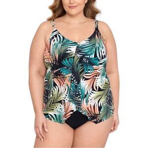 Swim Solutions Plus Size Tummy-Control Handkerchief
One-Piece Fauxkini Swimsuit